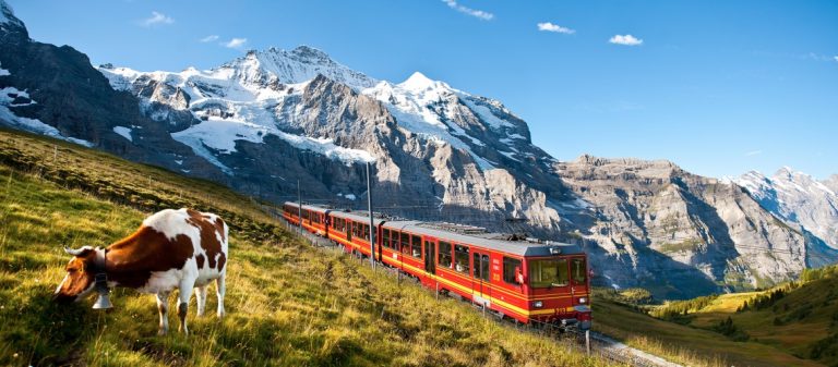Švajčiarsko – k vrcholom Álp s jazdou Bernina Expressom